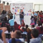 Lleva alcalde Julio César Chávez alegría a familias guadalupenses