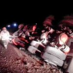 Tráiler termina volcado sobre la carretera federal 45