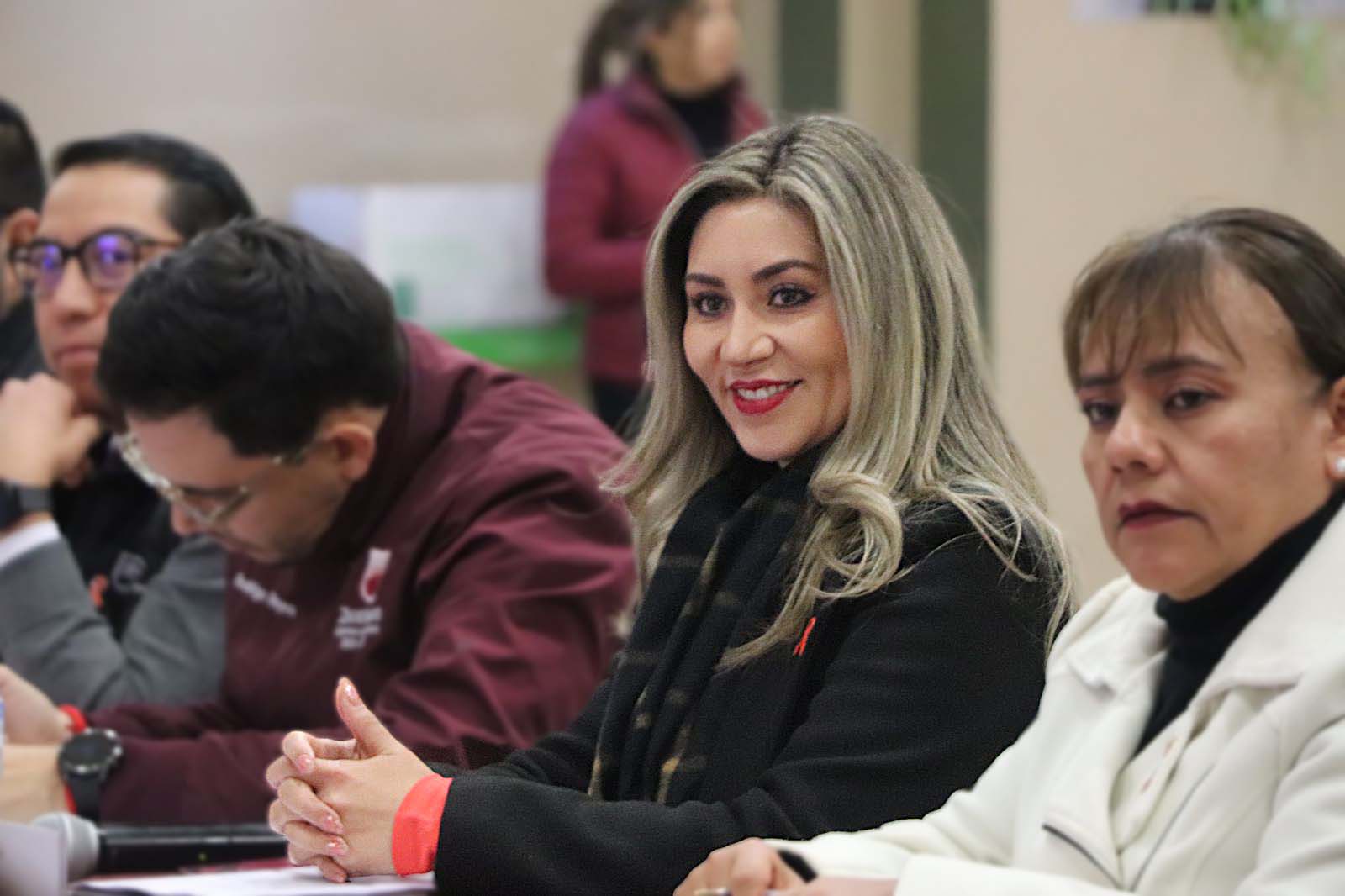 Ralizan acciones para fomentar la igualdad entre hombres y mujeres ...