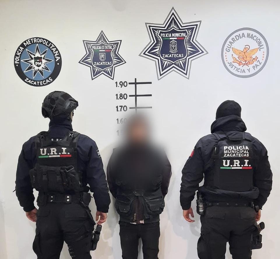 Detienen a dos sujetos por el presunto delito de daño a las cosas ...