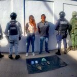 Fuerzas de Seguridad Detienen a Claudia y Edgar Rumualdo con 700 dosis de cristal