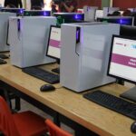 Recibe Cobaez equipo de cómputo del Programa 2×1 para Migrantes