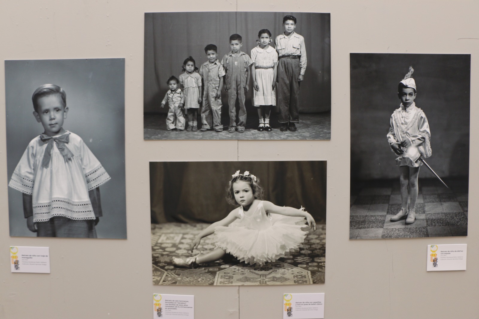 Inauguran exposición de fotos antiguas de niños de Fresnillo