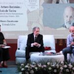 Reflexionan Beristáin y De Tavira sobre el teatro como arte del instante y la presencia
