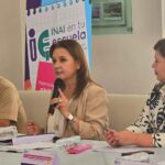 INAI socializa derechos con estudiantes aeronavales