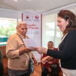 Entrega SEDIF apoyos económicos a familias zacatecanas