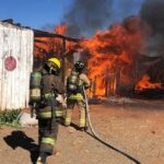 Bomberos de Zacatecas y Guadalupe sofocan incendio en recicladora (video)
