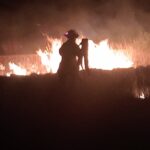 Bomberos de Protección Civil Estatal controlan incendio en Cerro de Las Bolsas
