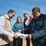 Supervisa Pepe Saldívar construcción de cancha de usos múltiples en Cobaez