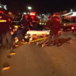 Protección Civil Municipal auxilia a motociclista herido tras brutal choque en la capital