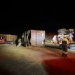 Tráiler vuelca y bloquea la carretera de la muerte Zacatecas – Aguascalientes