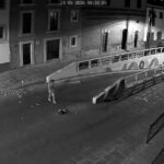 Vecinos viven con miedo en el centro ante mujer agresiva (video)