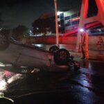 Dos lesionados tras aparatoso accidente sobre el bulevar metropolitano
