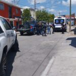 Corre para salvar su vida; joven es baleado y alcanza a llegar a su domicilio
