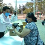 Miguel Torres encabeza octava entrega de apoyos a decenas de familias